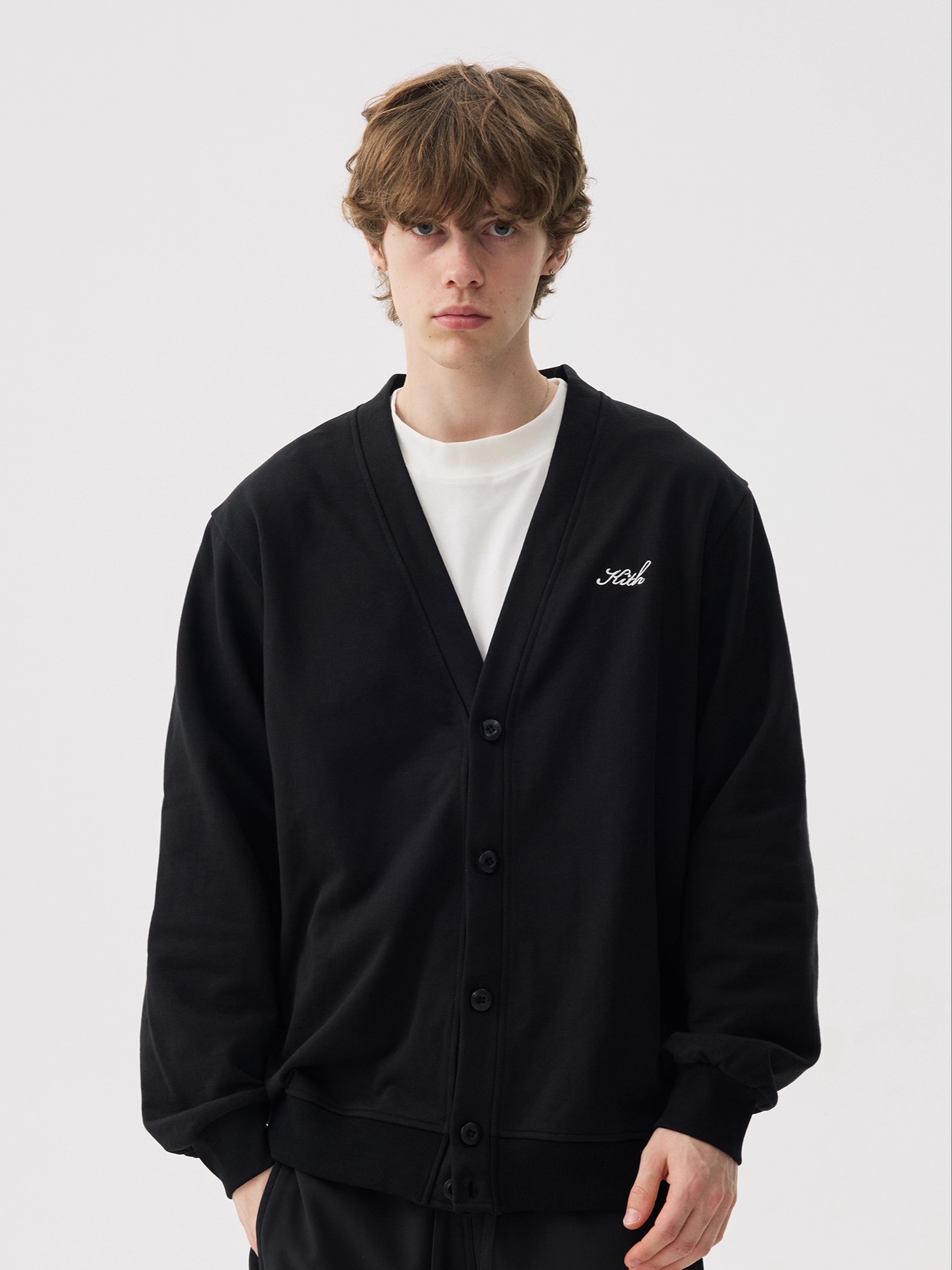 كارديجان KITH محبوك بأزرار ويا - مراجعة Kith Sweater Knit وسعره