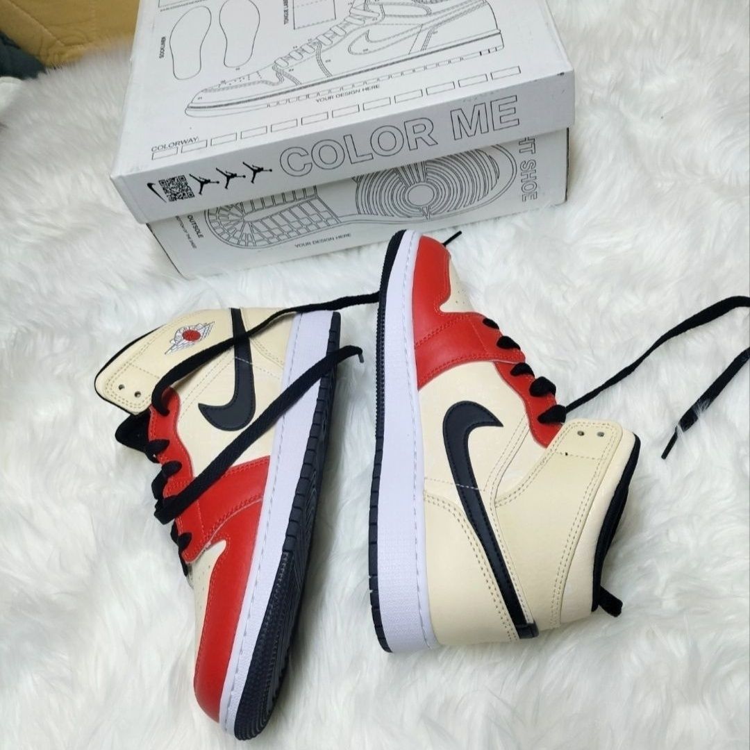 حذاء Nike Air Jordan 1 Mid DV7 - مراجعة Jordan 1 Retro Lace وسعره