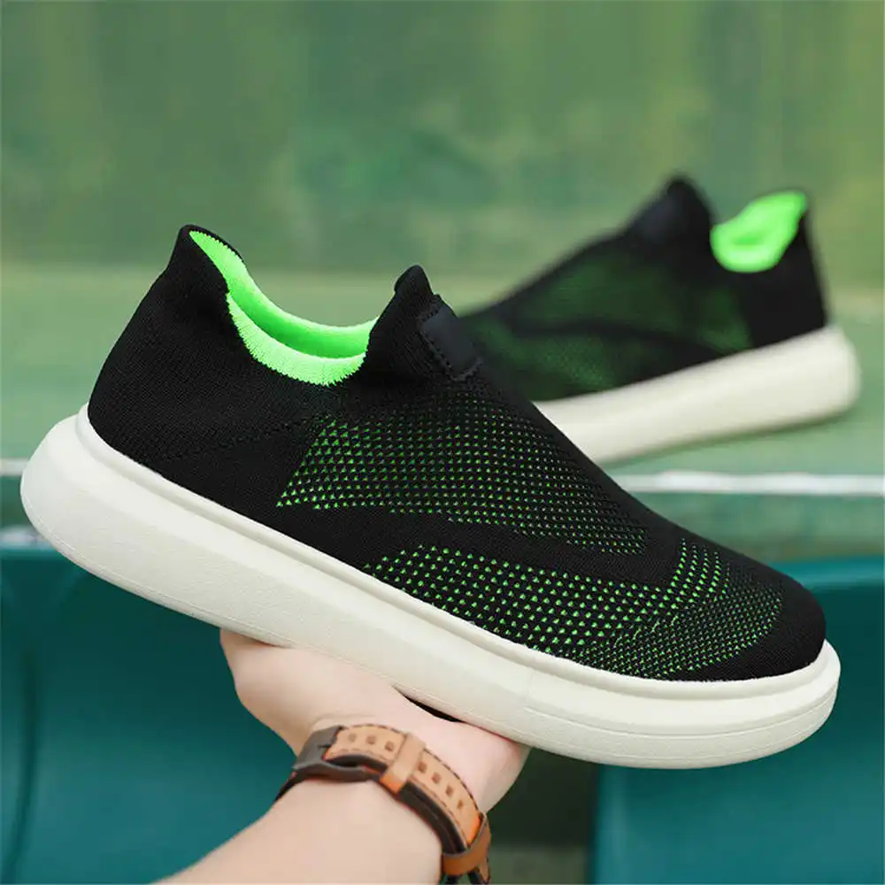 جوارب رياضية للنساء ، أحذية بن - مراجعة Streetwear Brand In Vietnam وسعره